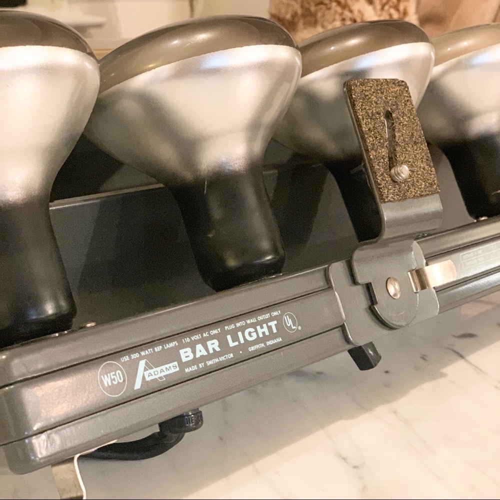Vintage Light Bar